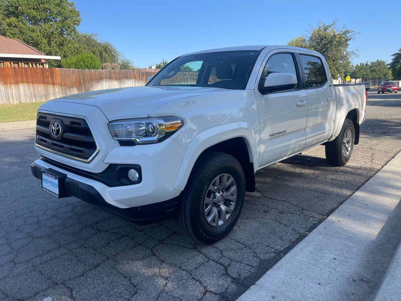 2017 Toyota Tacoma SR5 — Pickup Truck — 196,344 mi — Bakersfield, CA