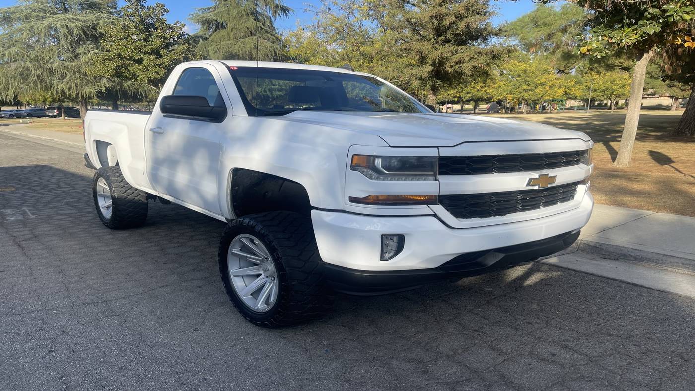 2017 Chevrolet Silverado 1500 WT — Pickup Truck — 112,236 mi — Bakersfield, CA
