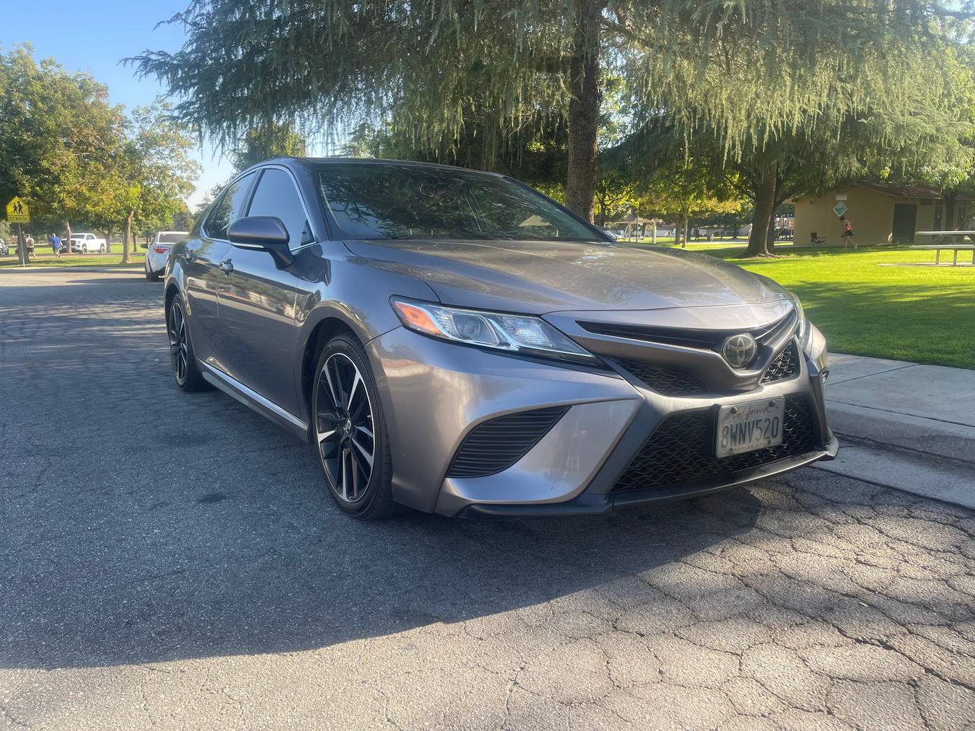 2018 Toyota Camry SE — Sedan — 86,550 mi — Bakersfield, CA