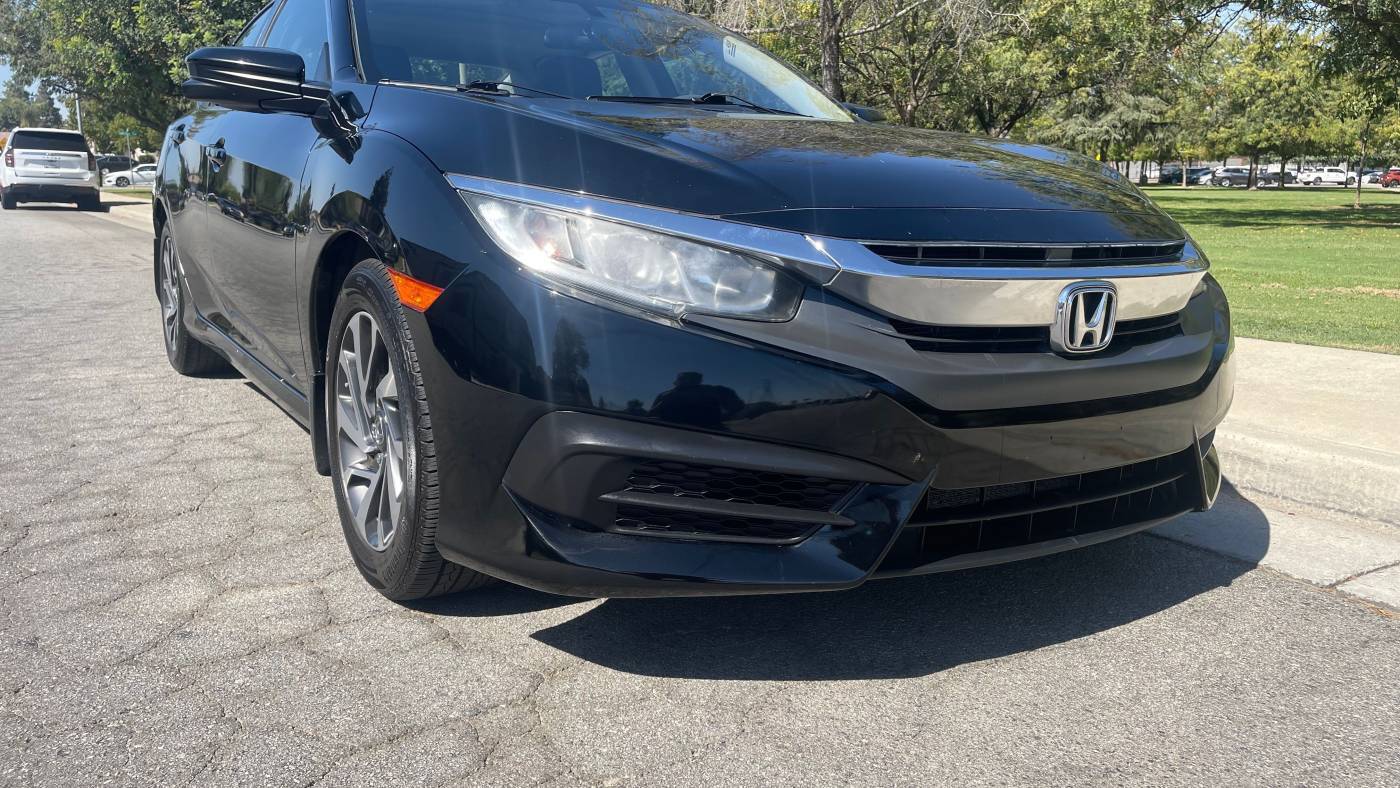 2017 Honda Civic EX — Sedan — 92,000 mi — Bakersfield, CA