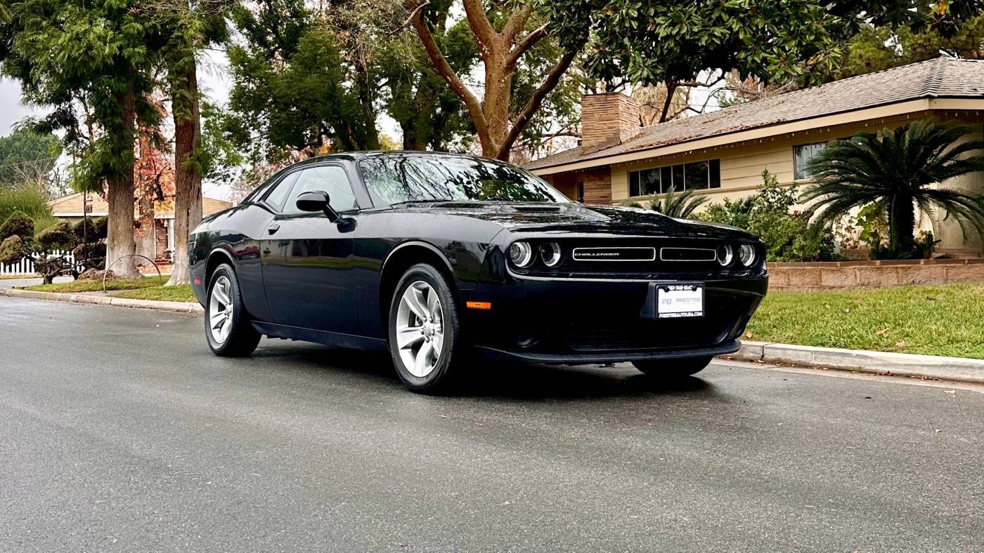 2021 Dodge Challenger SXT — Coupe — 54,186 mi — Bakersfield, CA