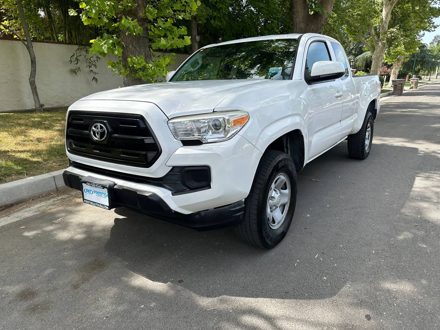 2017 Toyota Tacoma SR — Pickup Truck — 115,025 mi — Bakersfield, CA