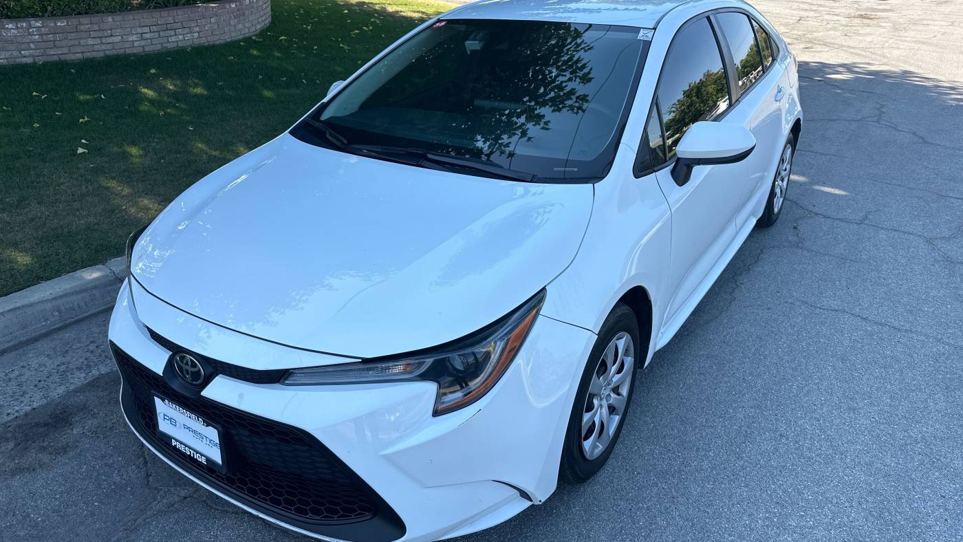 2021 Toyota Corolla LE — Sedan — 66,170 mi — Bakersfield, CA