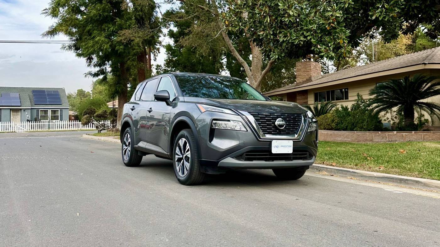 2021 Nissan Rogue SV — SUV — 59,985 mi — Bakersfield, CA
