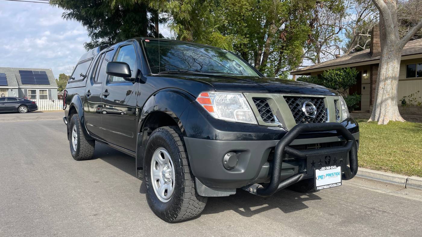 2017 Nissan Frontier S — Pickup Truck — 61,633 mi — Bakersfield, CA