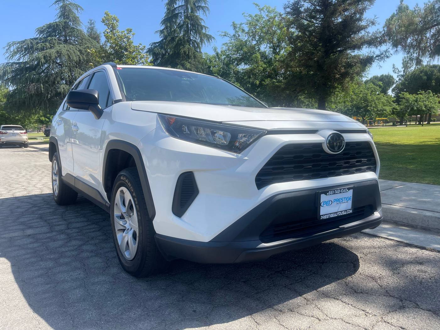 2020 Toyota RAV4 LE — SUV — 29,200 mi — Bakersfield, CA
