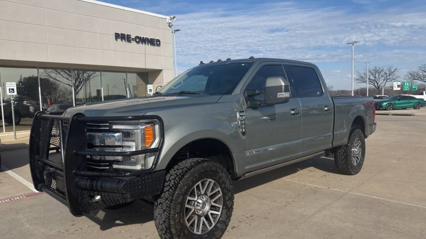 2019 Ford Super Duty F-250 Lariat — Pickup Truck — 94,221 mi — Hurst, TX