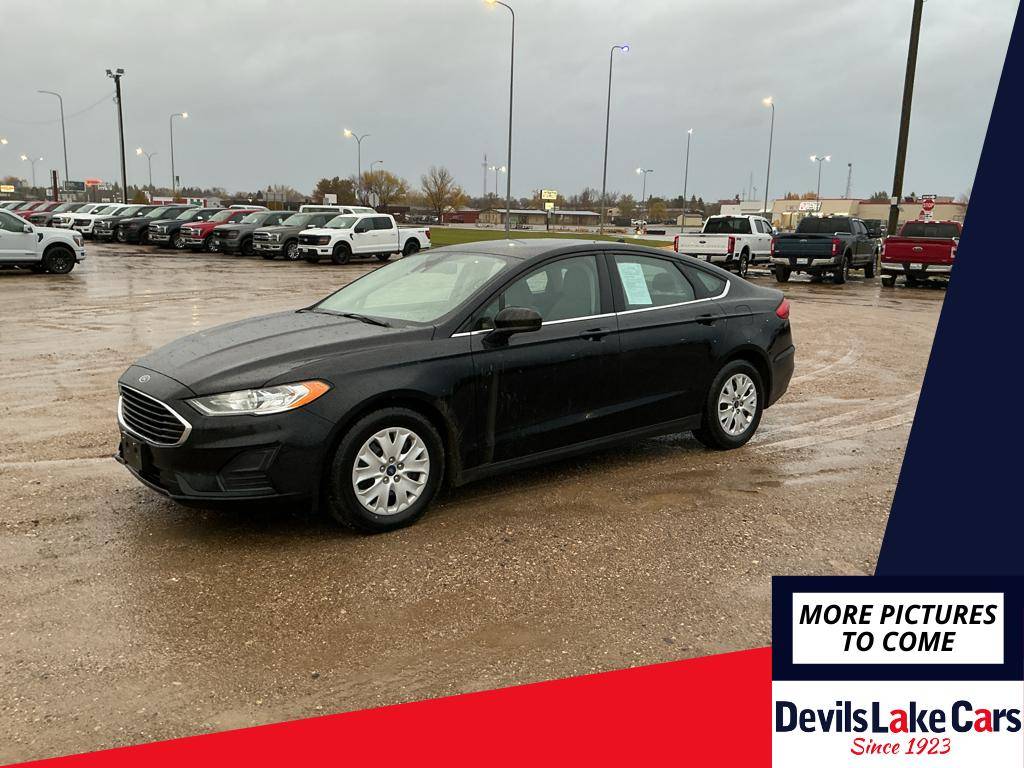 2020 Ford Fusion S — Sedan — 44,347 mi — Devils Lake, ND