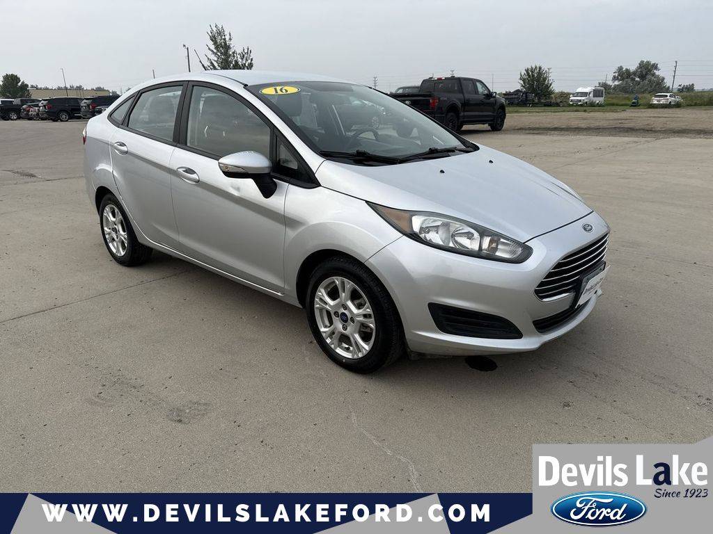 2016 Ford Fiesta SE — Sedan — 165,463 mi — Devils Lake, ND