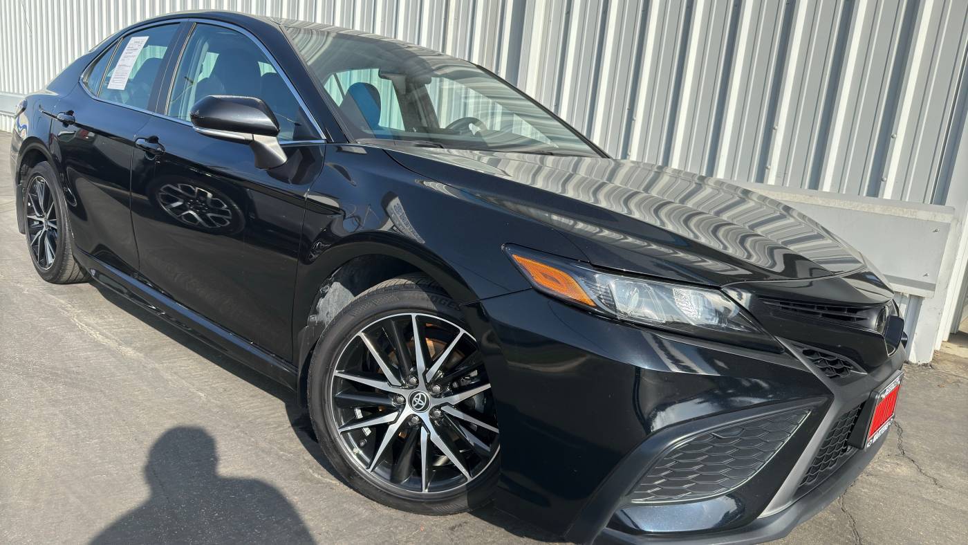 2023 Toyota Camry SE — Sedan — 26,828 mi — Reedley, CA