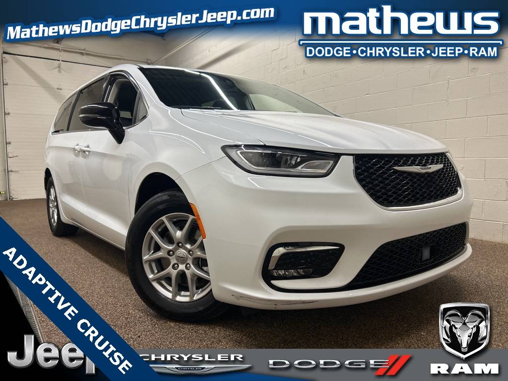 2024 Chrysler Pacifica Touring L — Minivan — 64,005 mi — Marion, OH