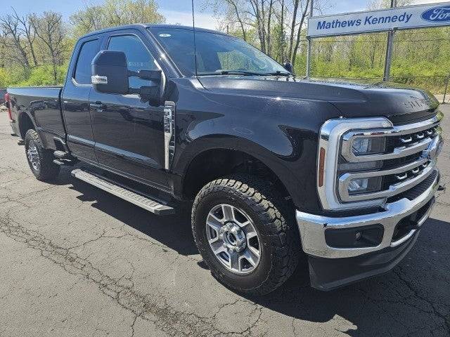 2024 Ford Super Duty F-350 LARIAT — Pickup Truck — 21,513 mi — Marion, OH