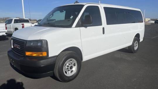2023 GMC Savana Passenger LS — Passenger Van — 23,736 mi — Belle Plaine, MN