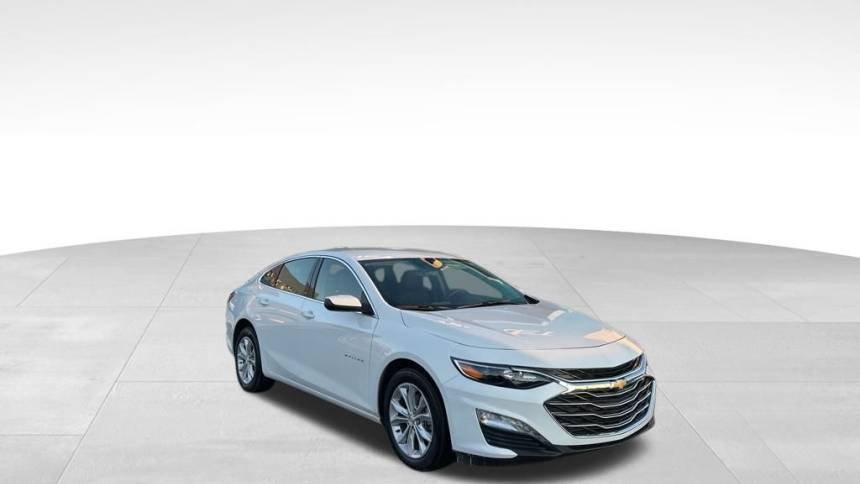 2025 Chevrolet Malibu LT — Sedan — 3,896 mi — Marion, IN
