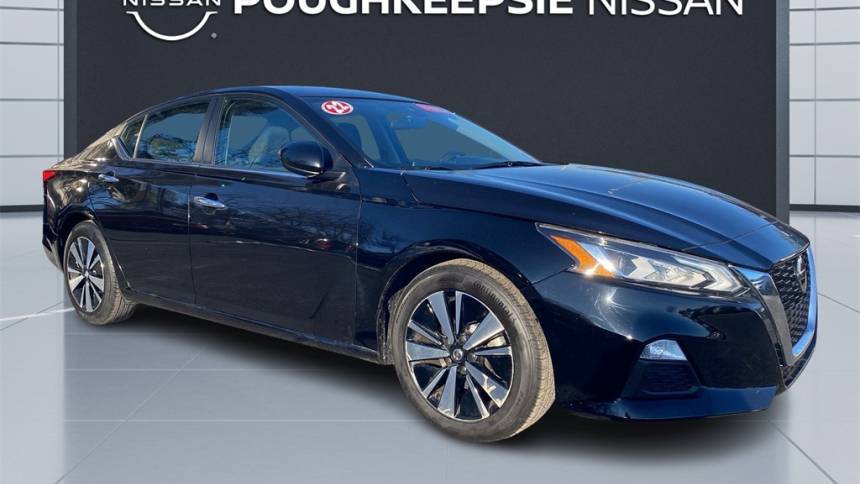 2022 Nissan Altima SV — Sedan — 31,628 mi — Wappingers Falls, NY