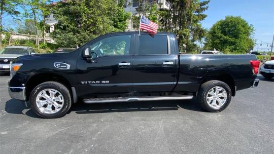 used nissan titan diesel 4x4