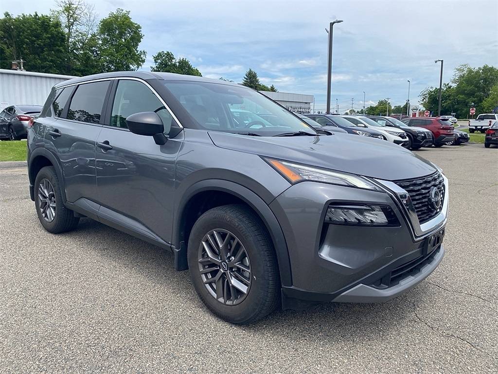 2023 Nissan Rogue S — SUV — 13,035 mi — Wappingers Falls, NY