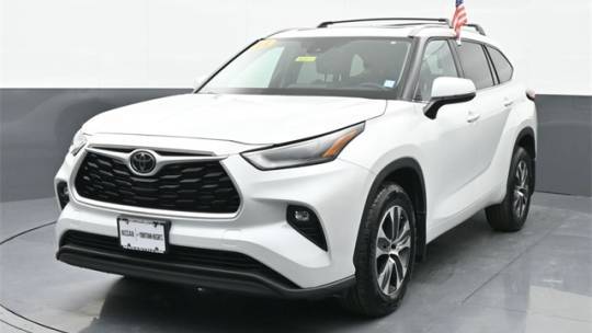 2022 Toyota Highlander XLE — SUV — 35,111 mi — Yorktown Heights, NY