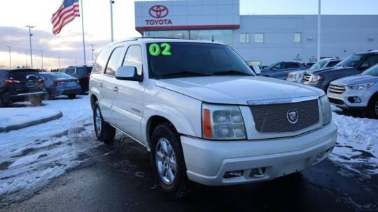 2002 Cadillac Escalade Standard — SUV — 199,717 mi — Macomb, MI