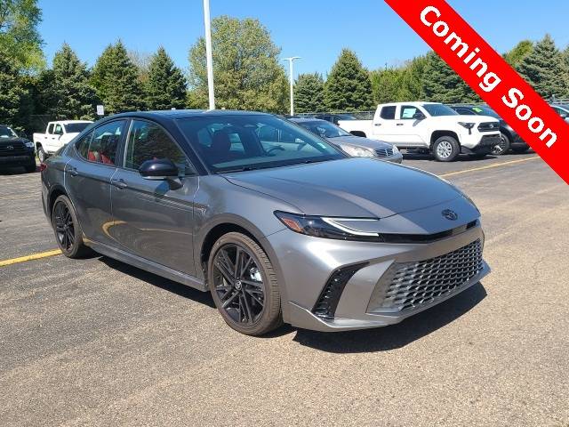 2025 Toyota Camry SE — Sedan — 1,532 mi — Macomb, MI