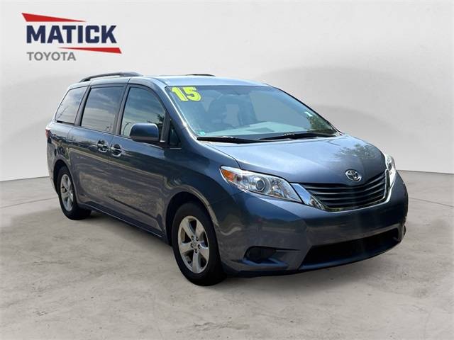 2015 Toyota Sienna LE — Minivan — 75,032 mi — Macomb, MI