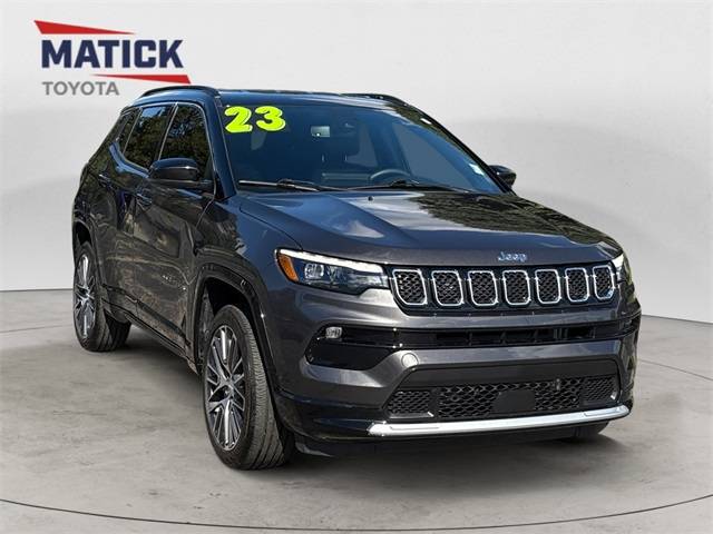 2023 Jeep Compass Limited — SUV — 19,815 mi — Macomb, MI