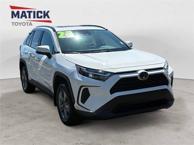 2024 Toyota RAV4 XLE — SUV — 9,325 mi — Macomb, MI