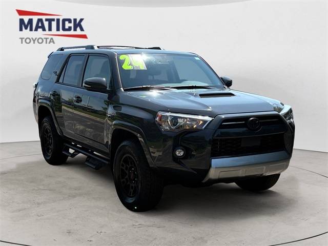 2024 Toyota 4Runner TRD Off Road Premium — SUV — 8,486 mi — Macomb, MI