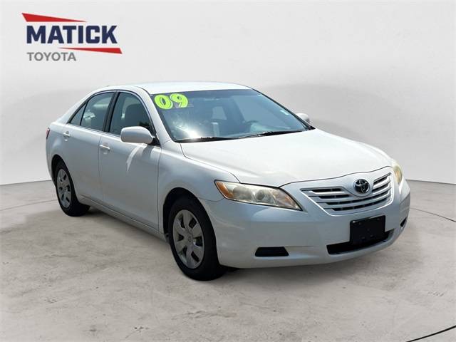 2009 Toyota Camry Base — Sedan — 104,471 mi — Macomb, MI