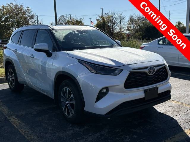 2022 Toyota Highlander Hybrid XLE — SUV — 37,073 mi — Macomb, MI