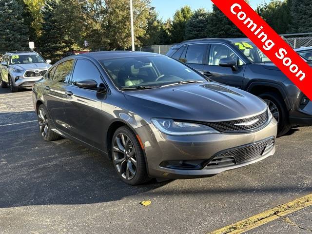 2015 Chrysler 200 S — Sedan — 104,589 mi — Macomb, MI