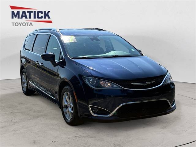 2017 Chrysler Pacifica Touring L Plus — Minivan — 68,718 mi — Macomb, MI