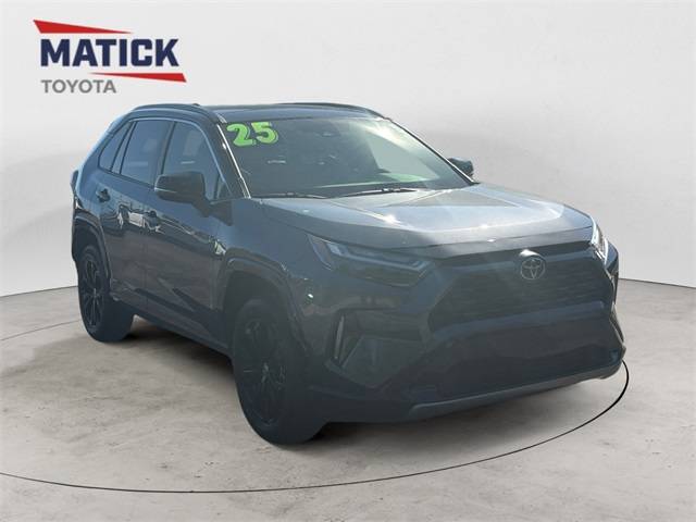 2025 Toyota RAV4 Hybrid XSE — SUV — 3,975 mi — Macomb, MI
