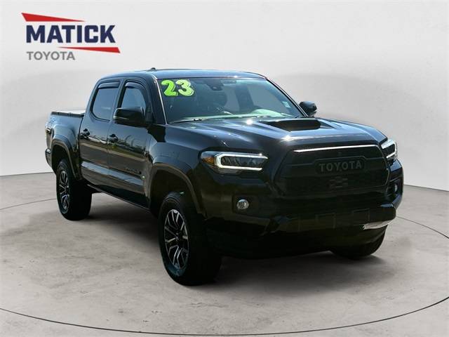 2023 Toyota Tacoma TRD Sport — Pickup Truck — 9,844 mi — Macomb, MI
