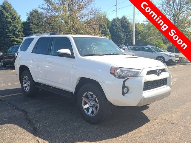 2014 Toyota 4Runner SR5 — SUV — 118,256 mi — Macomb, MI