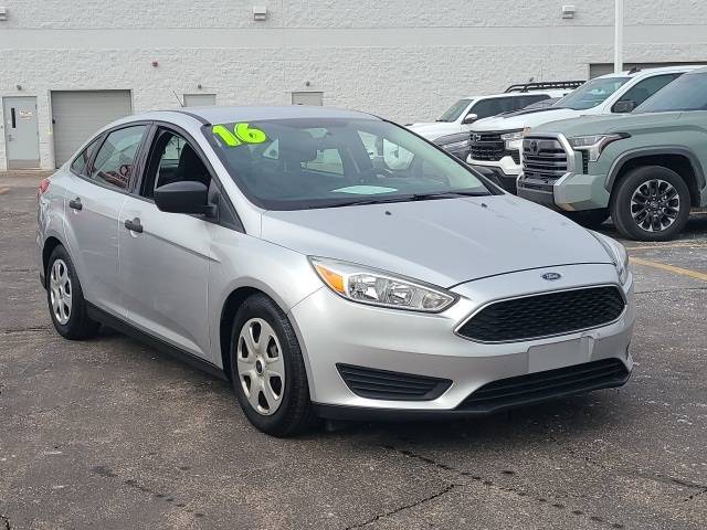 2016 Ford Focus S — Sedan — 84,592 mi — Macomb, MI