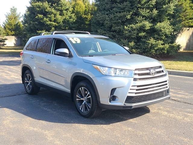 2019 Toyota Highlander LE V6 — SUV — 103,029 mi — Macomb, MI