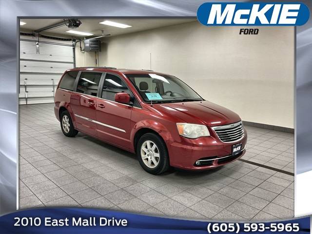 2013 Chrysler Town & Country Touring — Minivan — 181,080 mi — Rapid City, SD