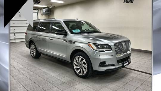 2023 Lincoln Navigator L Reserve