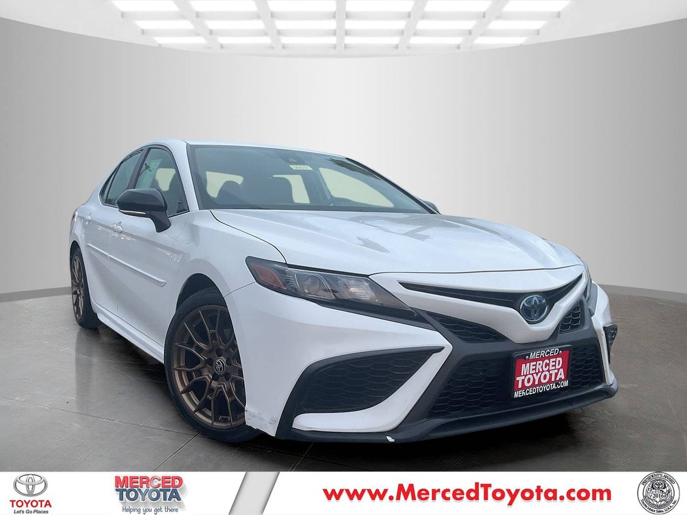 2023 Toyota Camry Hybrid SE — Sedan — 46,420 mi — Merced, CA