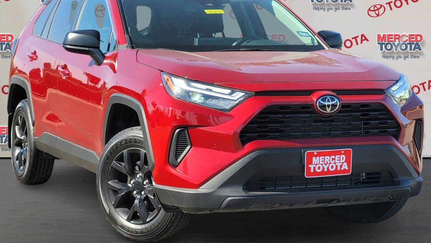 2024 Toyota RAV4 LE — SUV — 7,515 mi — Merced, CA