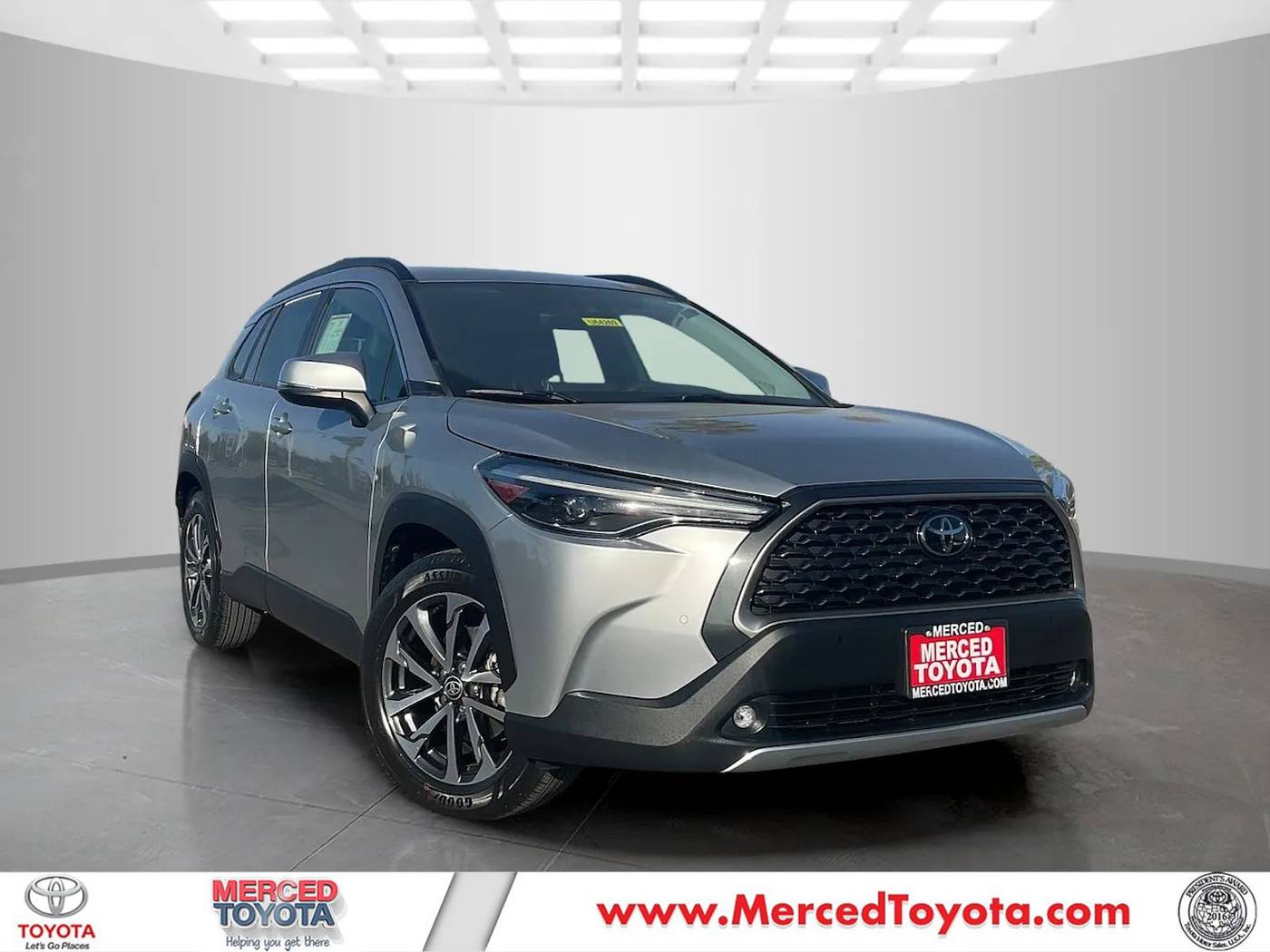 2022 Toyota Corolla Cross XLE — SUV — 8,699 mi — Merced, CA