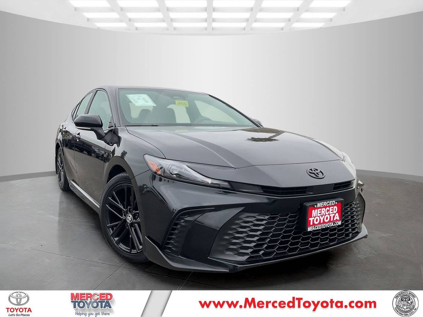 2025 Toyota Camry Hybrid SE — Sedan — 94,745 mi — Merced, CA