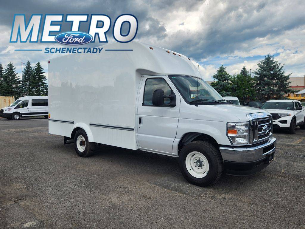 2025 Ford E-Series E-350 SD