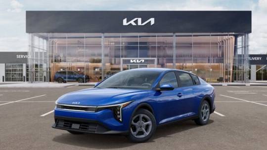 2025 Kia K4 LXS — Sedan — 3,724 mi — Groton, CT