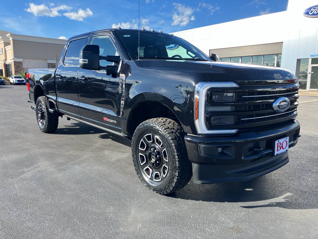 2025 Ford Super Duty F-350 King Ranch — Pickup Truck — 22,795 mi — Ellisville, MO