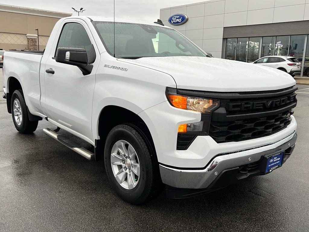2024 Chevrolet Silverado 1500 WT — Pickup Truck — 21,246 mi — Ellisville, MO