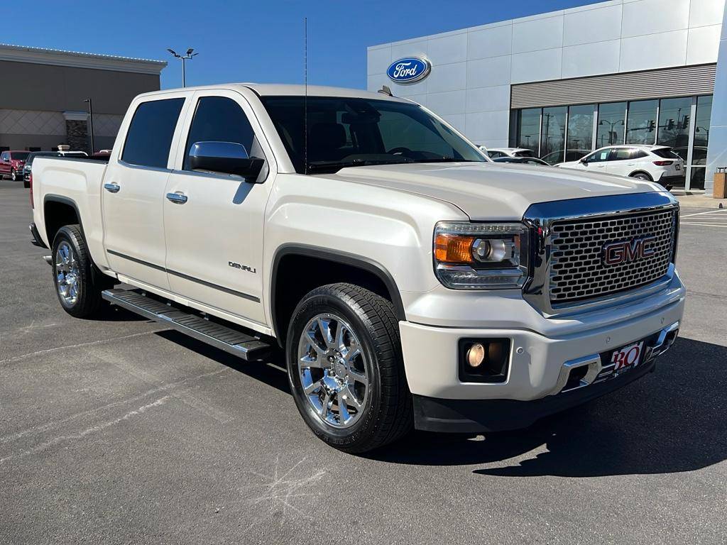 2014 GMC Sierra 1500 Denali — Pickup Truck — 120,828 mi — Ellisville, MO