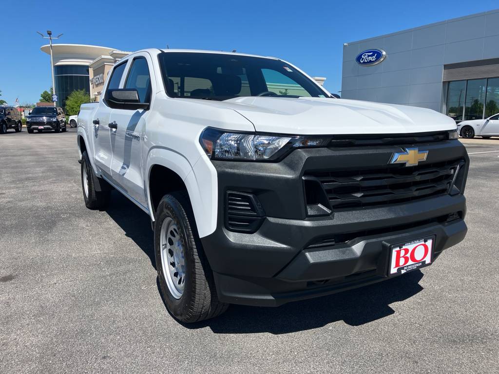 2023 Chevrolet Colorado WT — Pickup Truck — 15,500 mi — Ellisville, MO