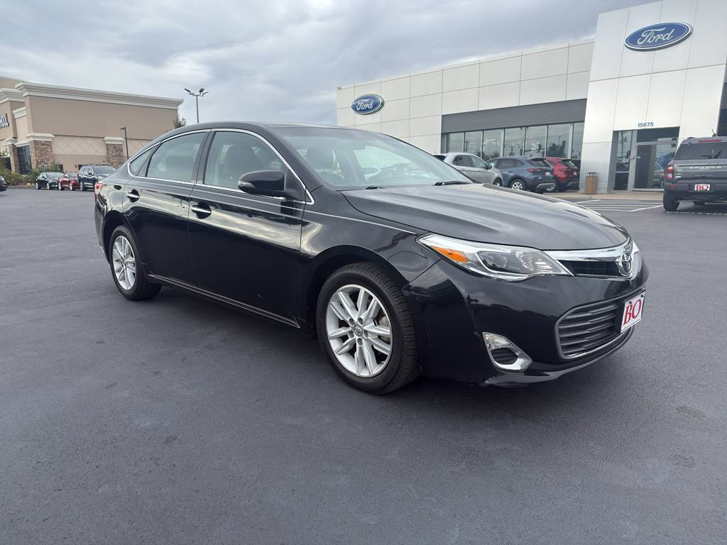 2015 Toyota Avalon XLE — Sedan — 72,974 mi — Ellisville, MO